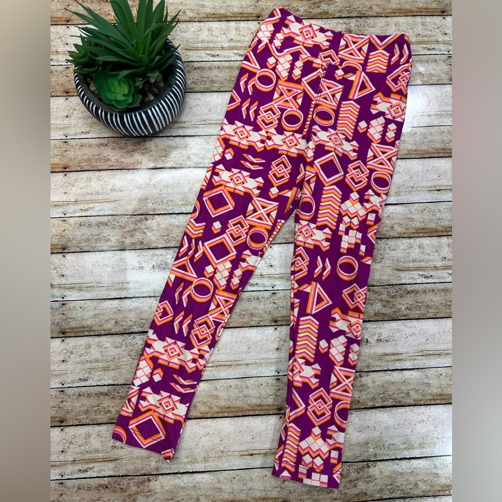 Pink Orange and White geometric Kids Leggings (S/M LuLaRoe LLR 2-8)